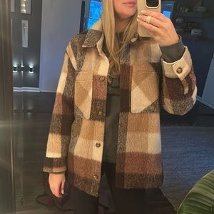 Abercrombie and fitch brown cream checkered large jacket